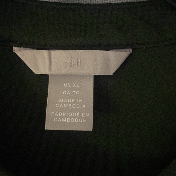 H&M dark green blouse, size x-large - Picture 2 of 4